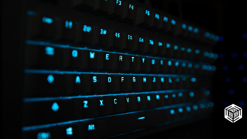 公司背光硅膠鍵盤(pán)，背光機(jī)械鍵盤(pán)遠(yuǎn)銷(xiāo)美國(guó)，新加坡！